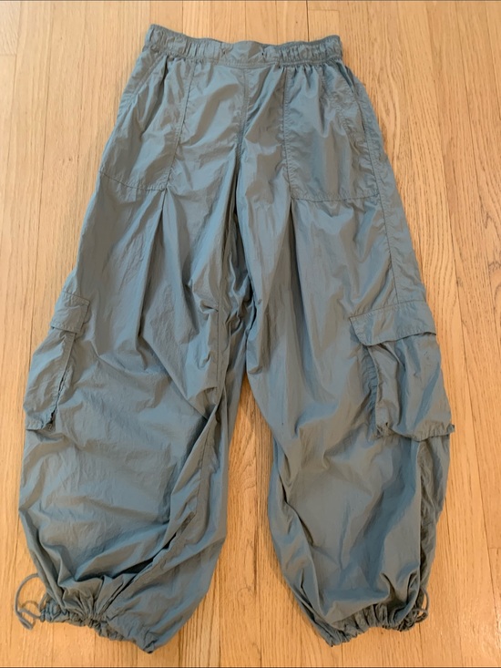 Daily Practice Pants - Daily Practice Anthropologie Parachute Baggy Cargo Pants Light Green Small